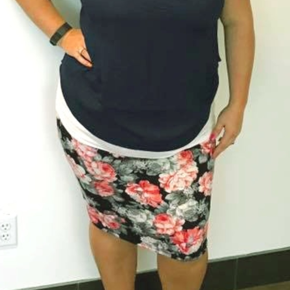 Floral pencil skirt